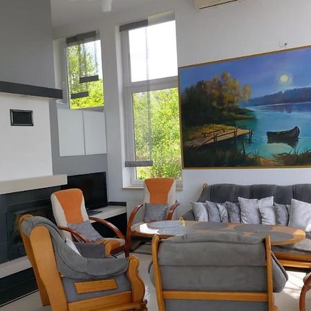 Dom Nad Jeziorem Roznowskim Tegoborze Bagian luar foto